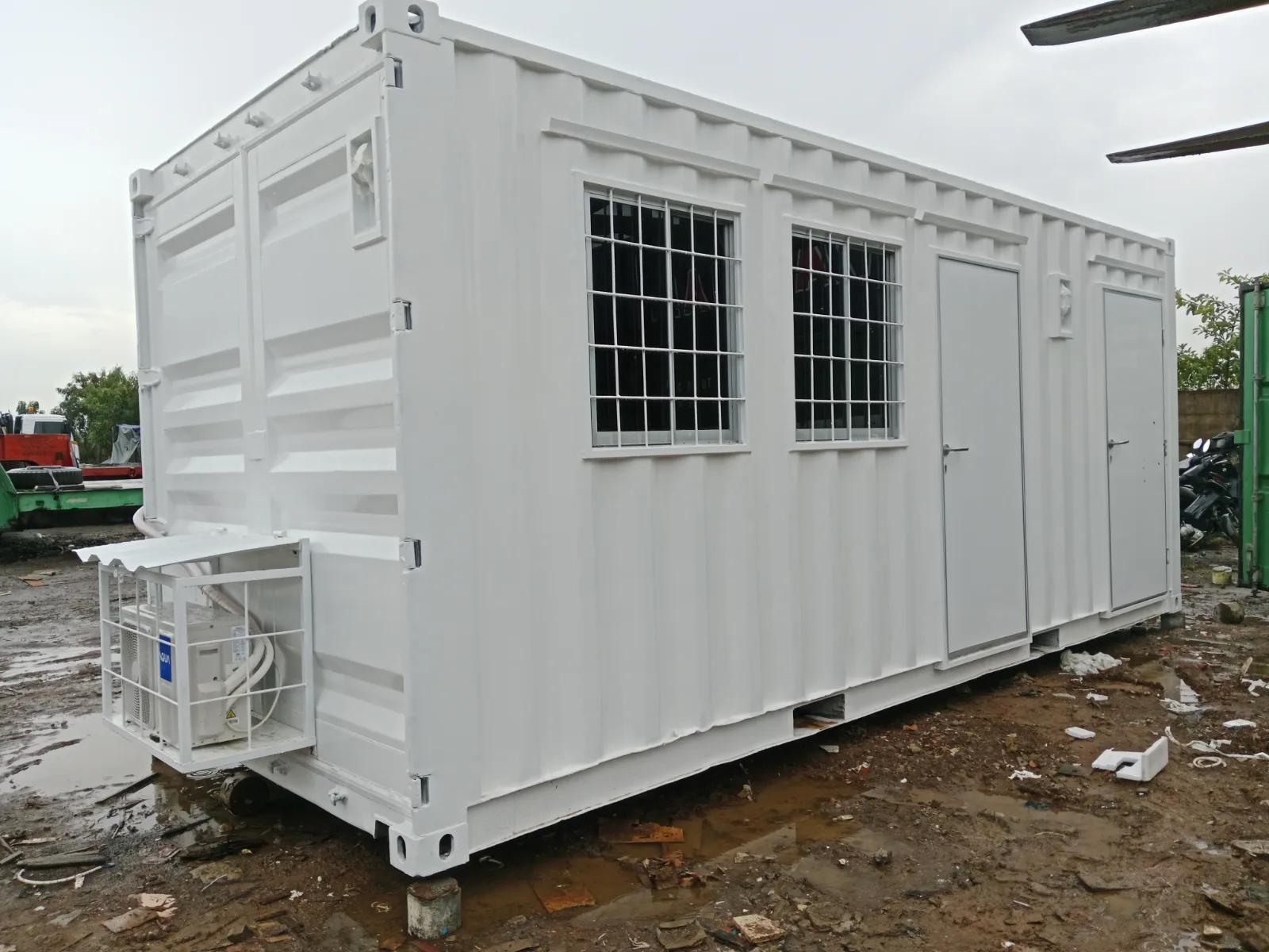Office Container + Toilet 20ft - Best Container Indonesia